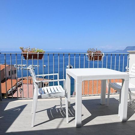 Signora Tita B&B Chianalea - Шилла Экстерьер фото