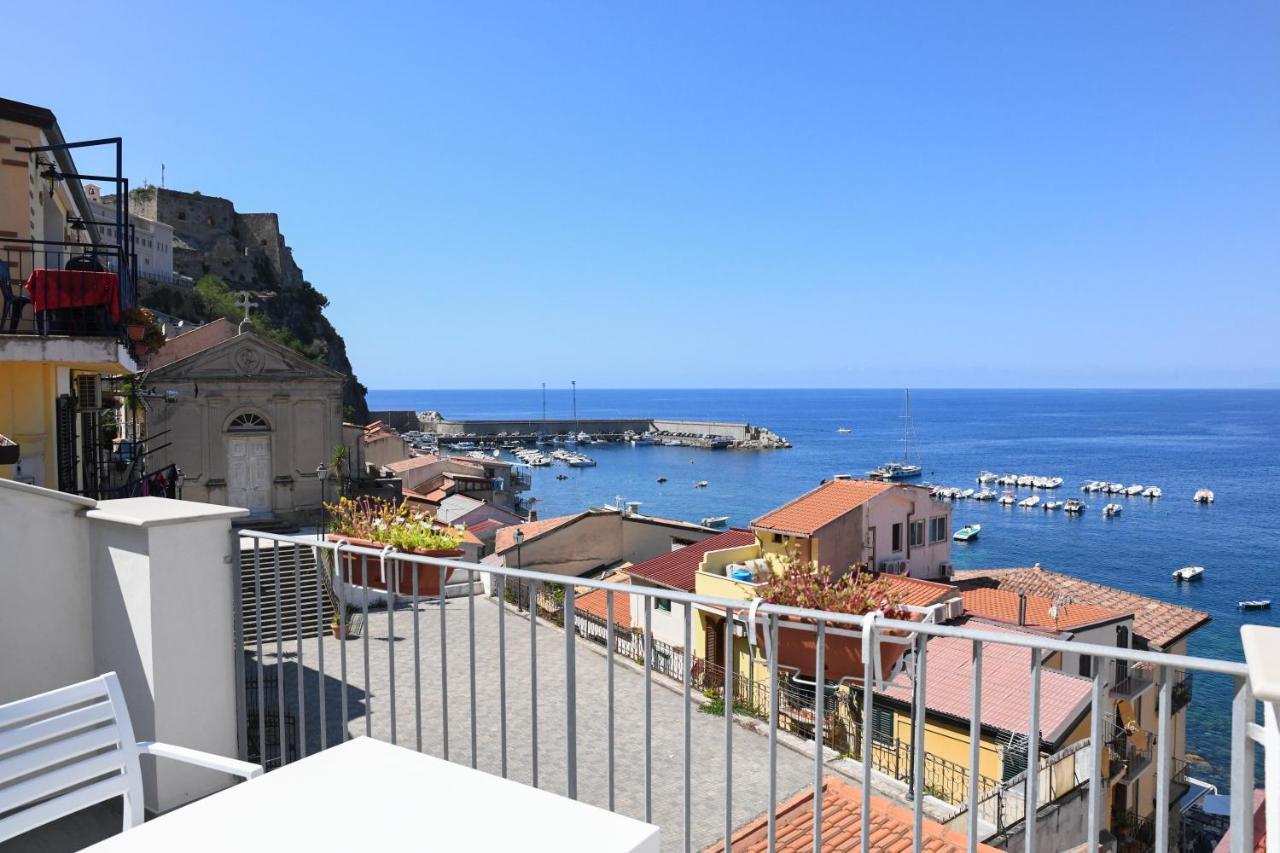 Signora Tita B&B Chianalea - Шилла Экстерьер фото